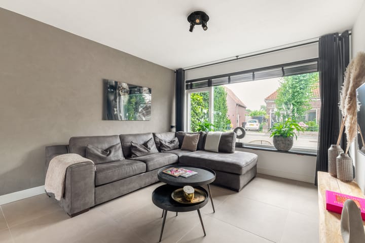 Foto 17 van Vennewatersweg 10