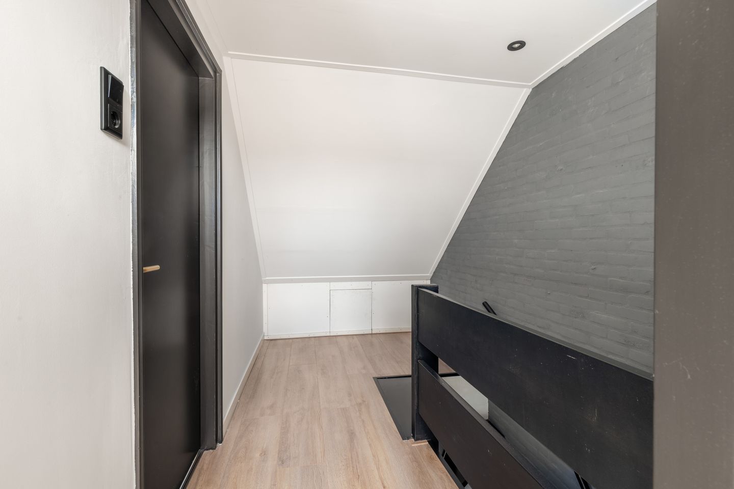 Foto 35 van Vennewatersweg 10