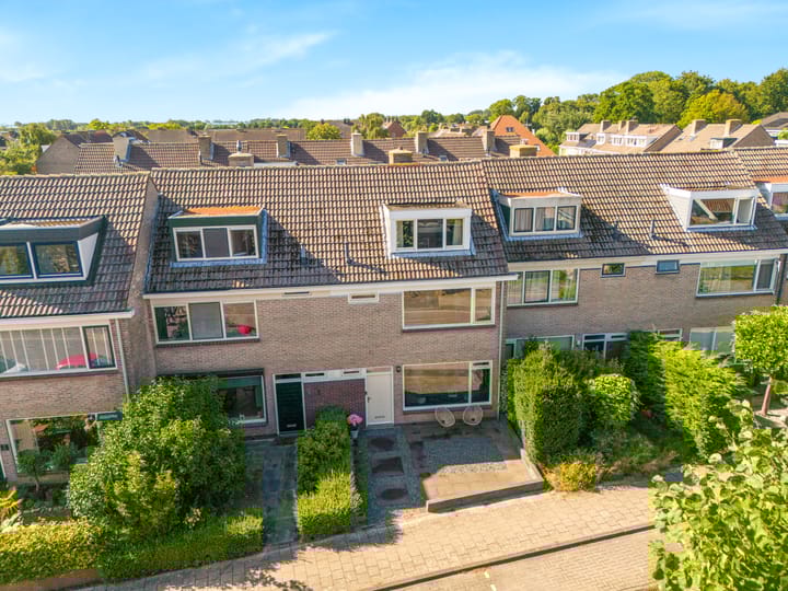 Foto 49 van Vennewatersweg 10