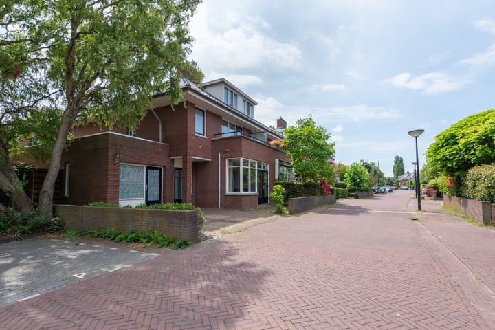 Foto 2 van Mijlpaal 4