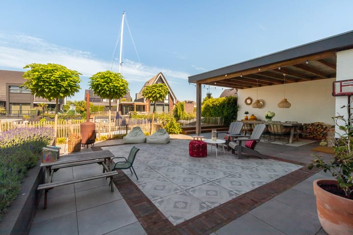 Photo 3 of Laantje van Bruijn 55