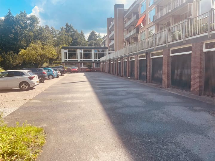 Photo 5 of De Hooghlaan 2-A35