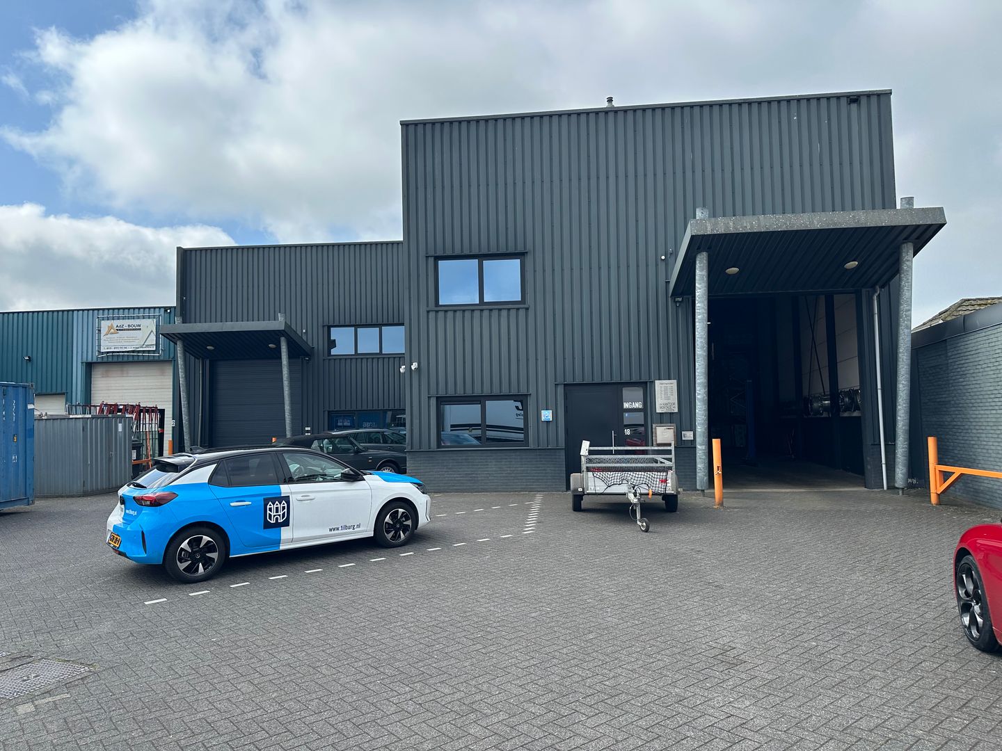 View photo 3 of De Hemeltjes 18