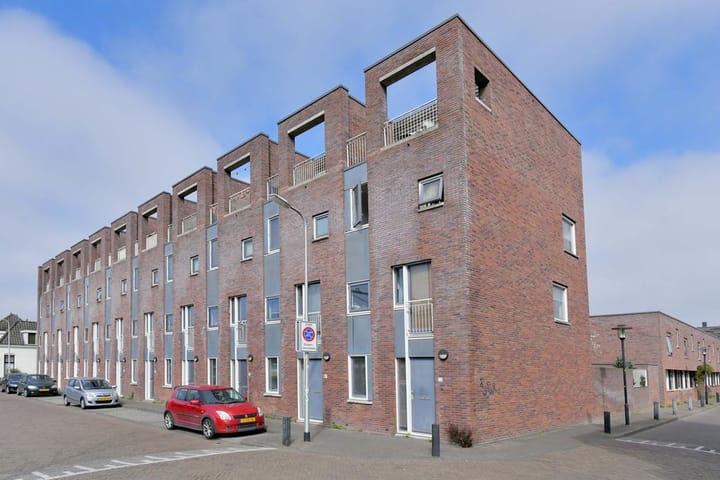 Foto 25 van Diepenveenseweg 28