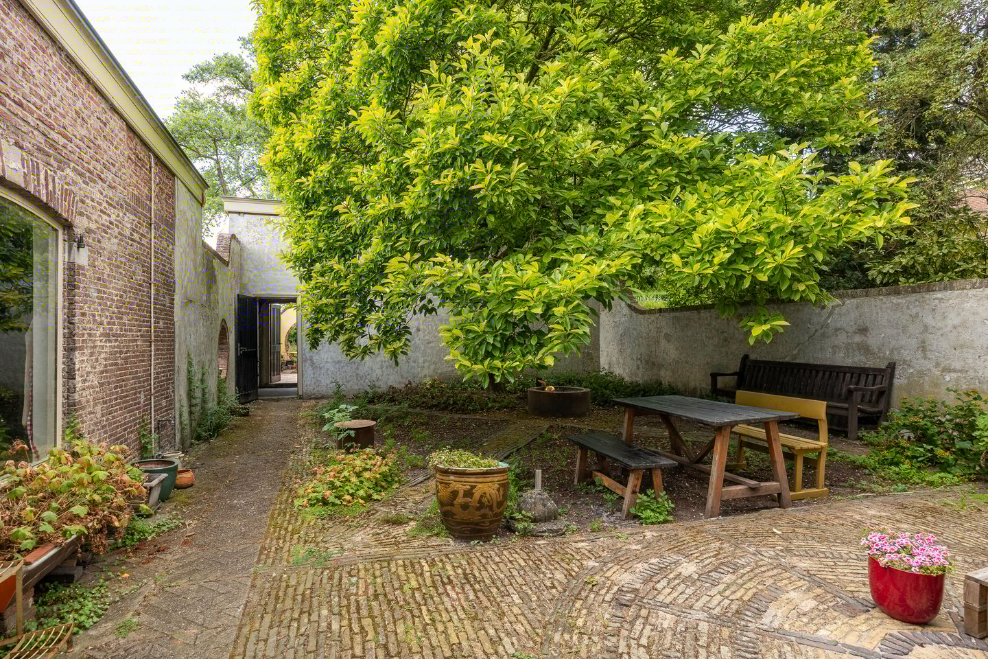 Foto 35 van Straatweg 31