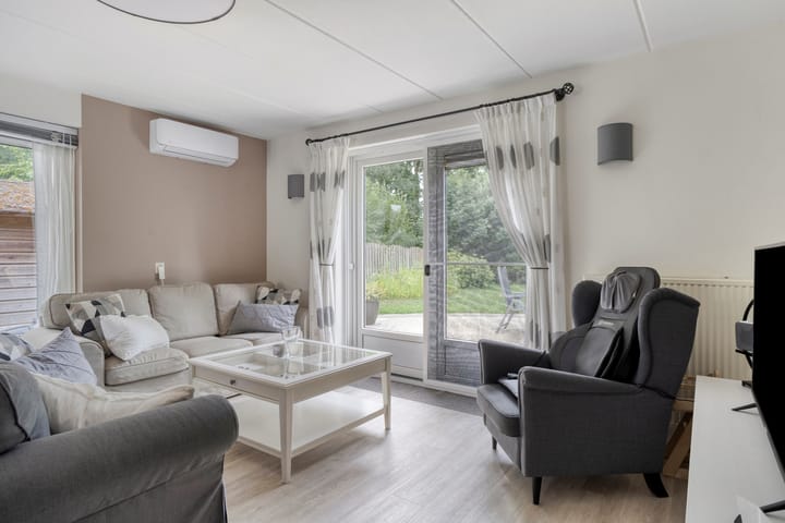 Photo 9 of Zwembadweg 2-B150