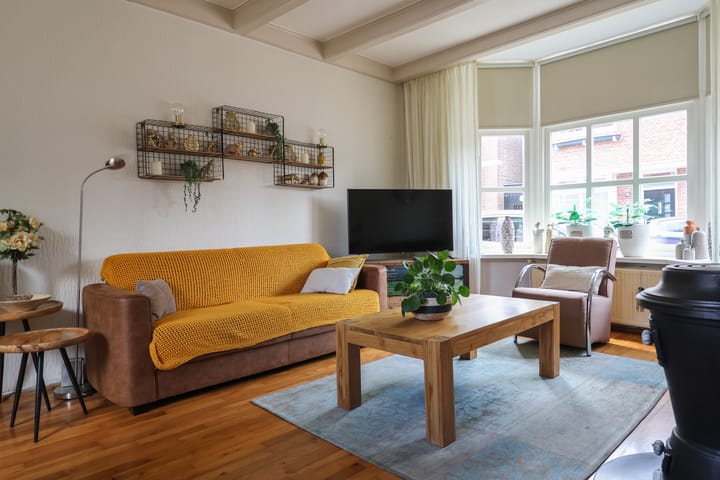 Foto 11 van Weeshuisstraat 17