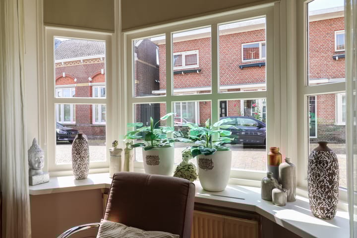 Foto 12 van Weeshuisstraat 17