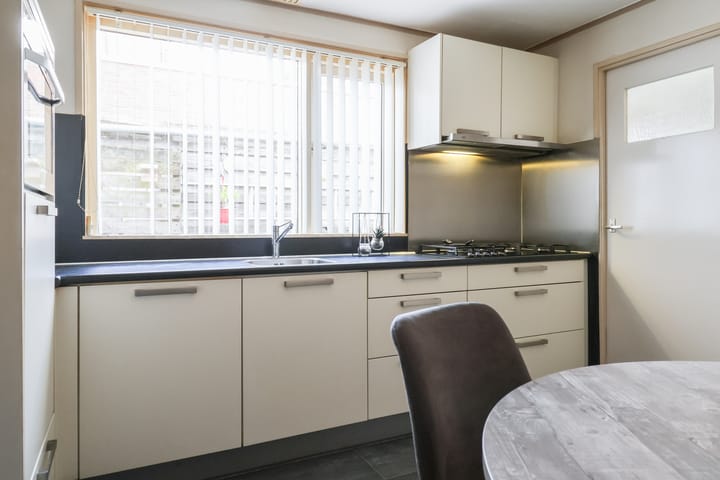 Foto 17 van Weeshuisstraat 17