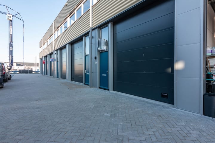 Voltaweg 18-19, Hellevoetsluis