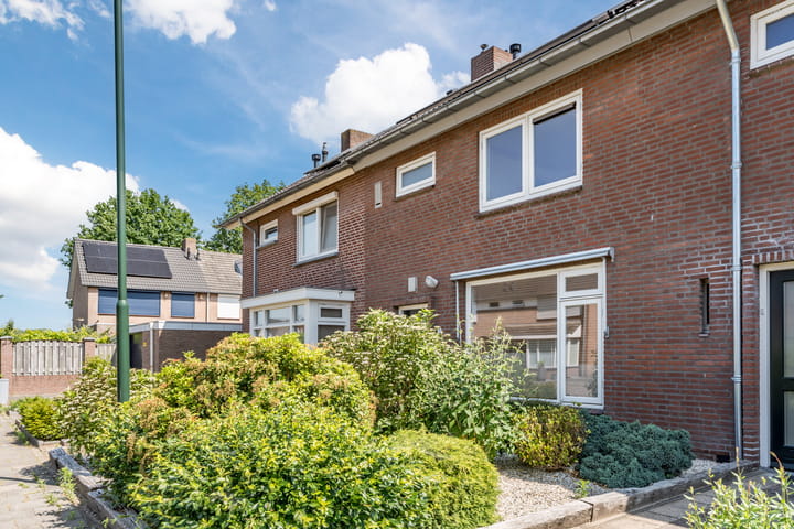 Foto 3 van Margrietstraat 3