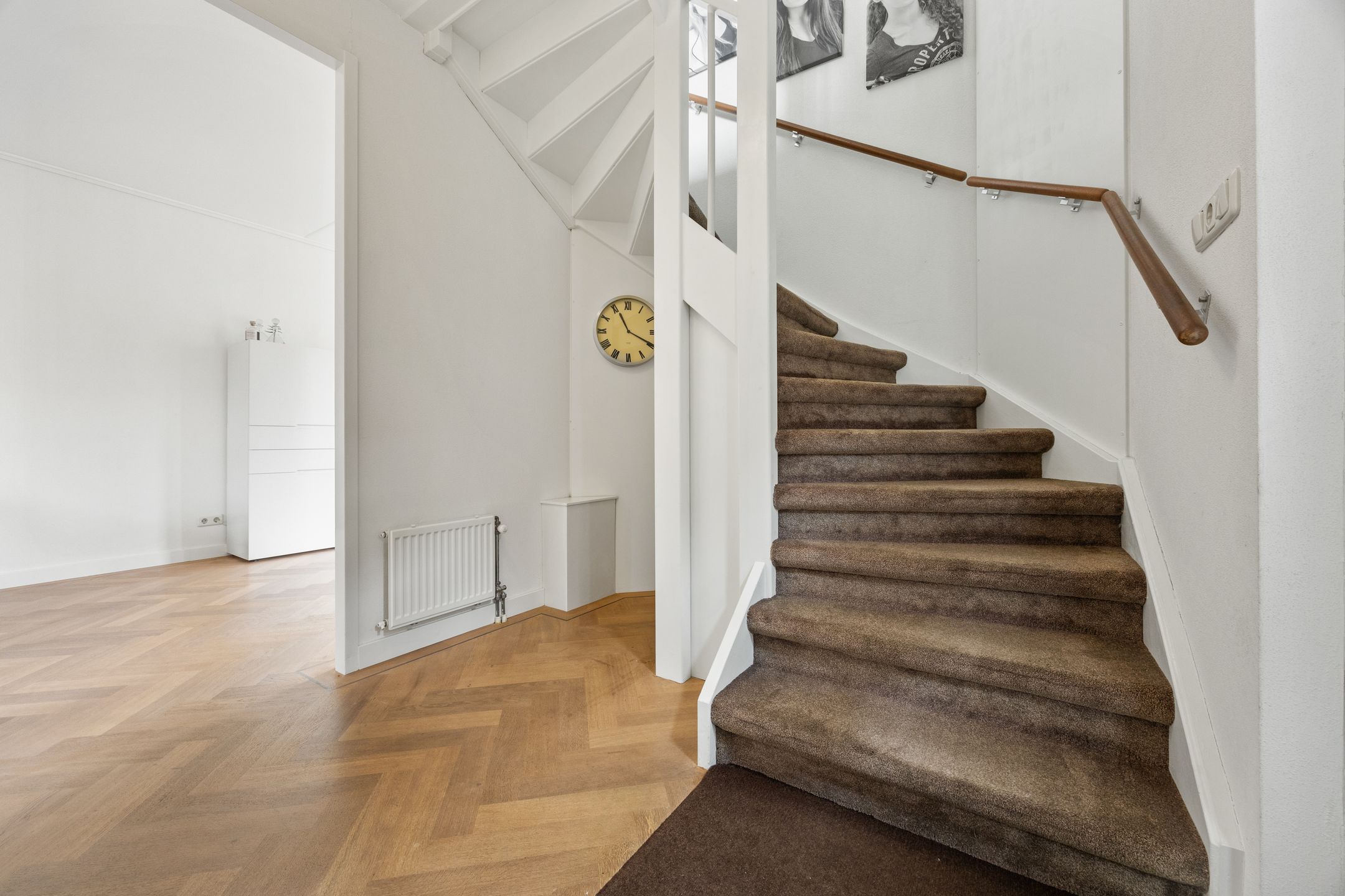 Foto 9 van Zilveresdoorn 19