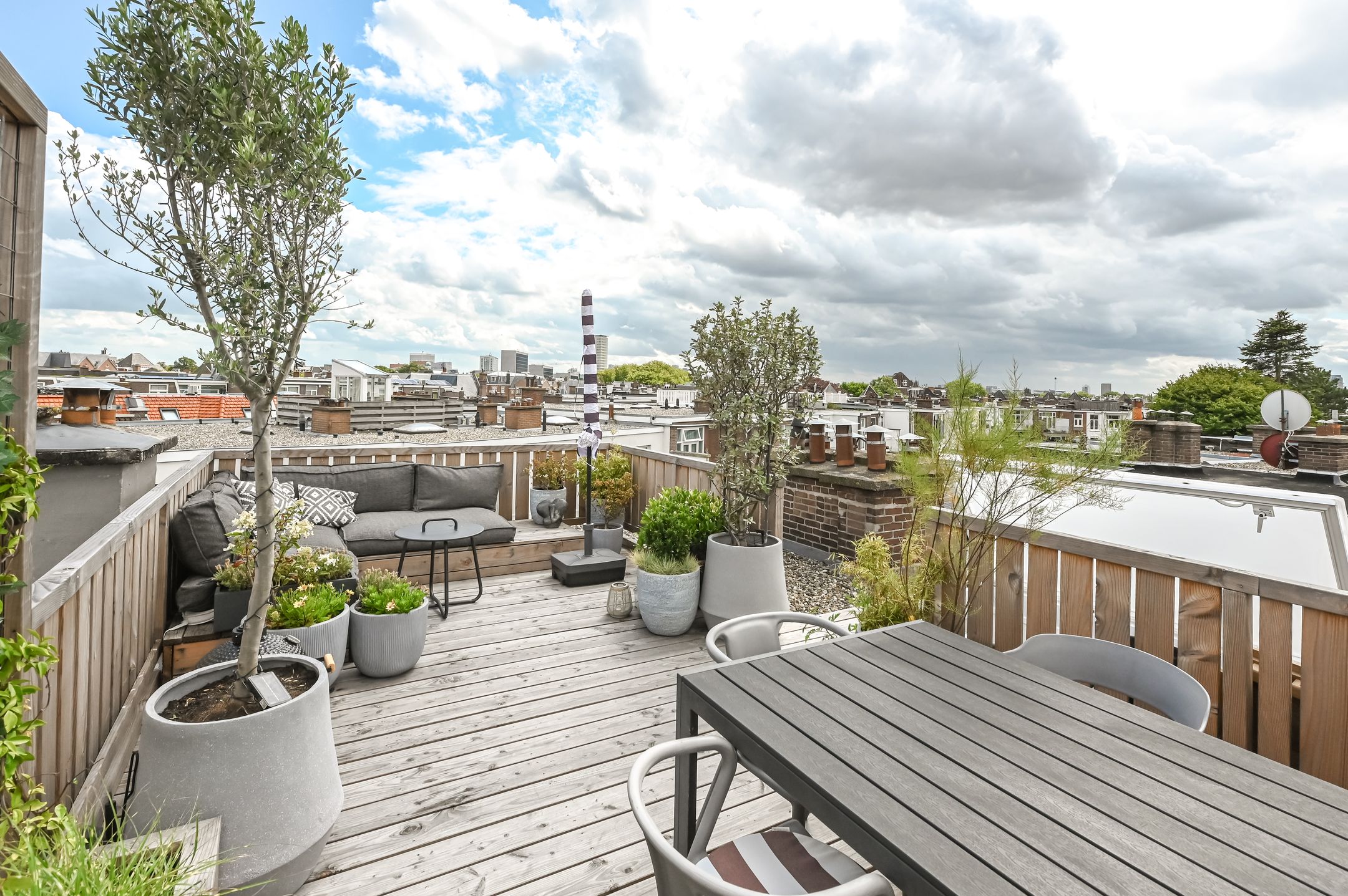 Foto 45 van Van Boetzelaerlaan 219-B