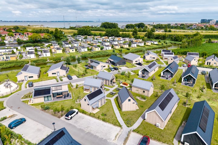 Photo 16 of Langeweg 112-472C