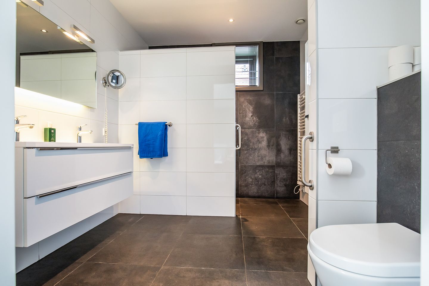 Foto 40 van Aalsmeerderdijk 674-G