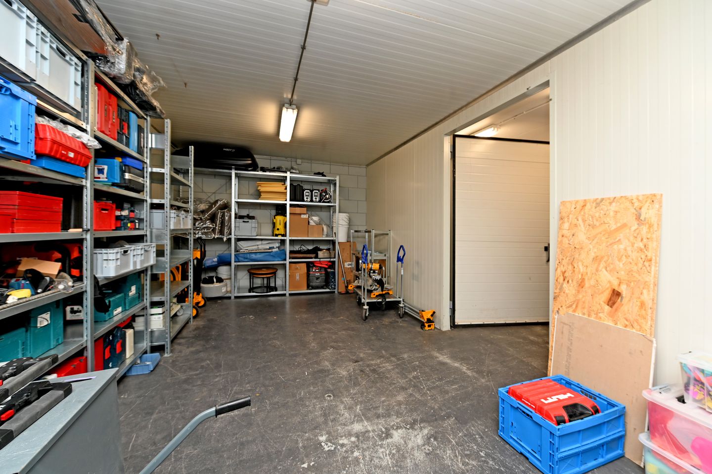 View photo 5 of Edisonstraat 16