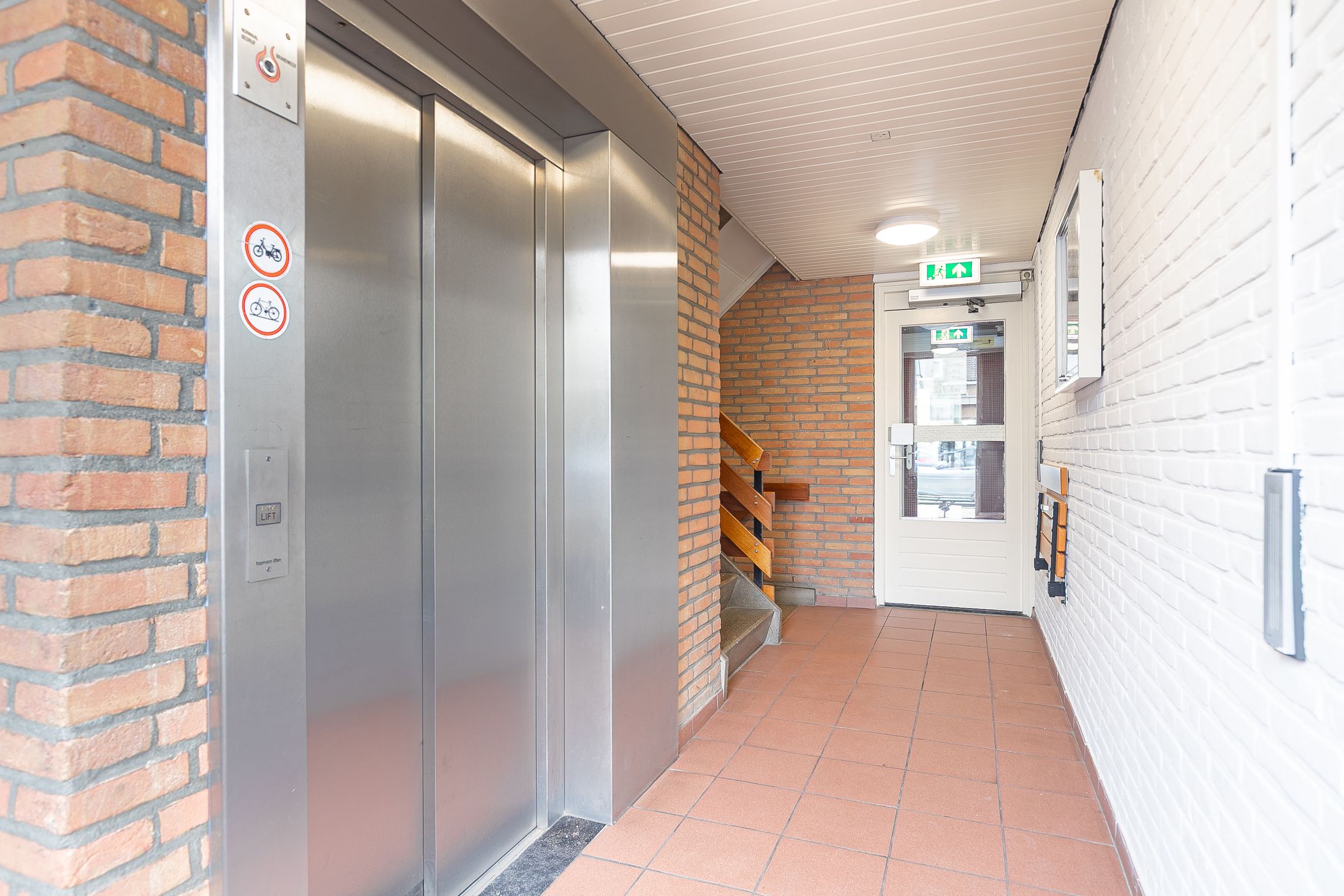 Foto 12 van Adelbert van Scharnlaan F 62