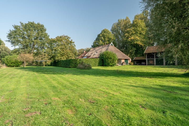 Foto 38 van Lutsborgsweg 73