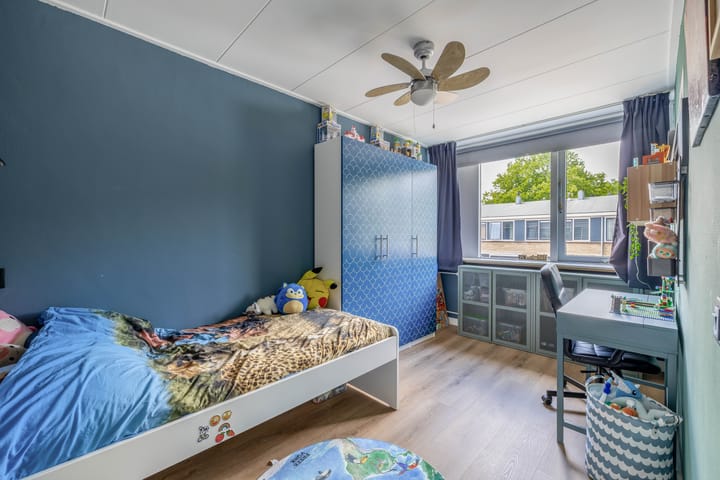 Foto 29 van Brigantijn 100