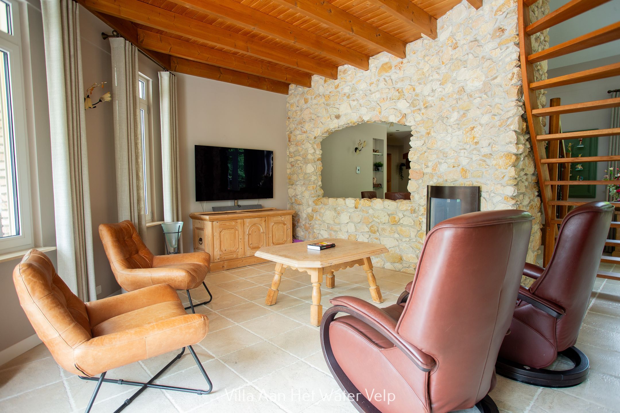 Photo 21 of Heistraat 6