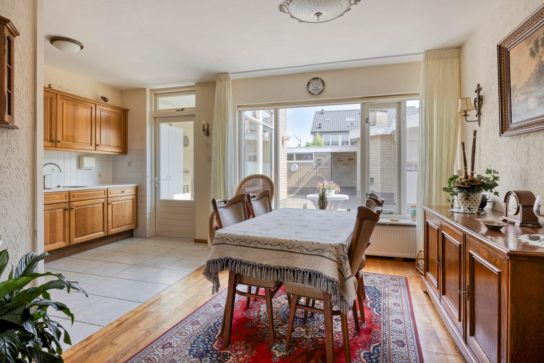 Foto 8 van Veldovenstraat 19