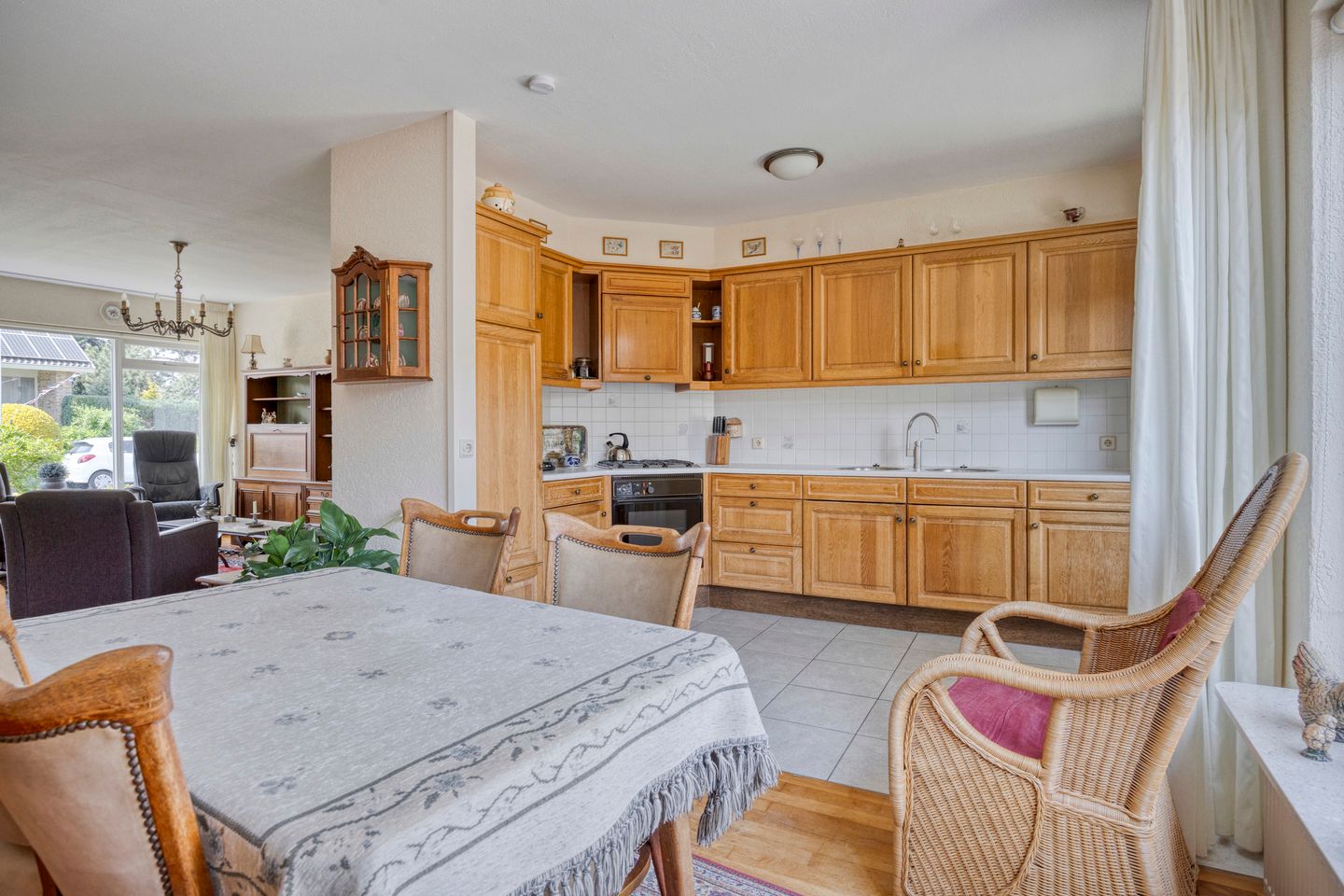 Foto 10 van Veldovenstraat 19