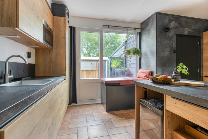 Foto 9 van Baken 107