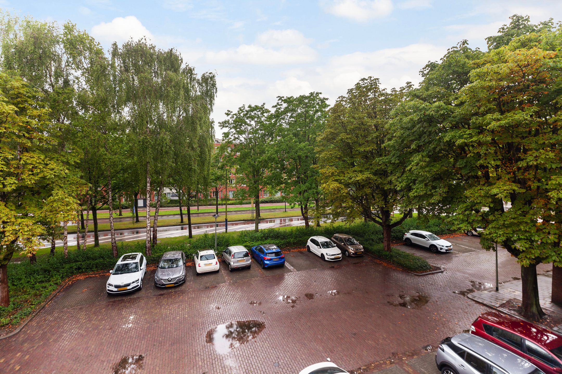 Photo 6 of Robert Schumanring 101