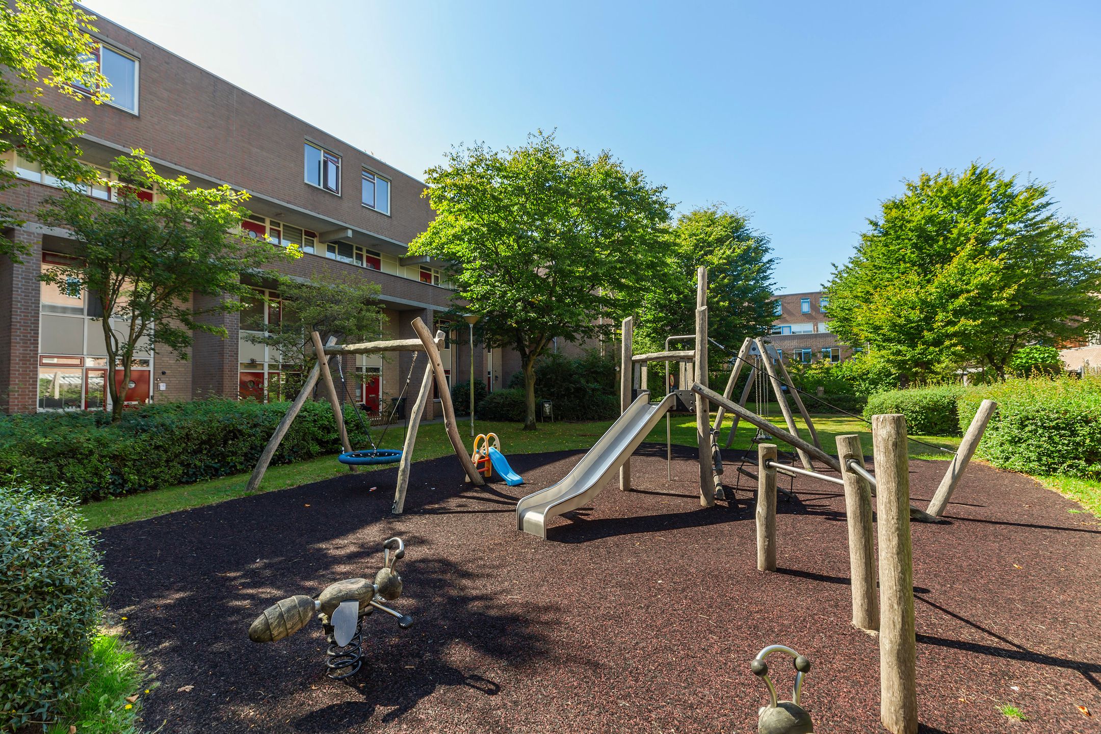 Photo 30 of Robert Schumanring 101