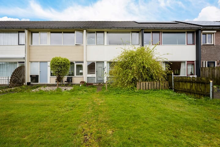 Foto 1 van Voeghoutenstraat 236