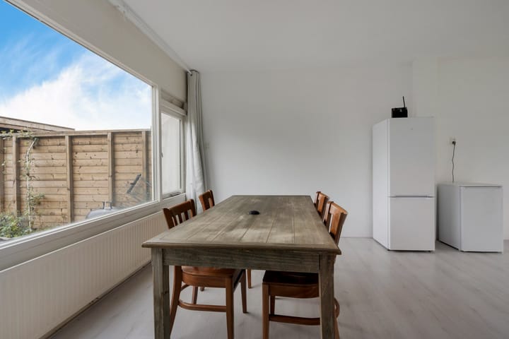 Foto 10 van Voeghoutenstraat 236