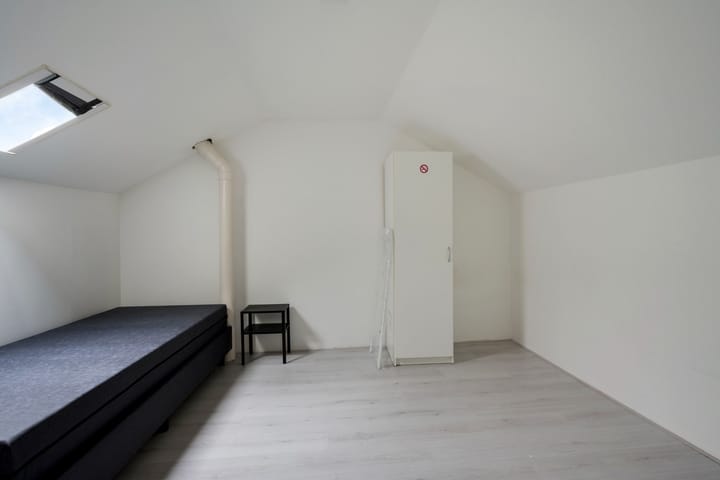 Foto 30 van Voeghoutenstraat 236