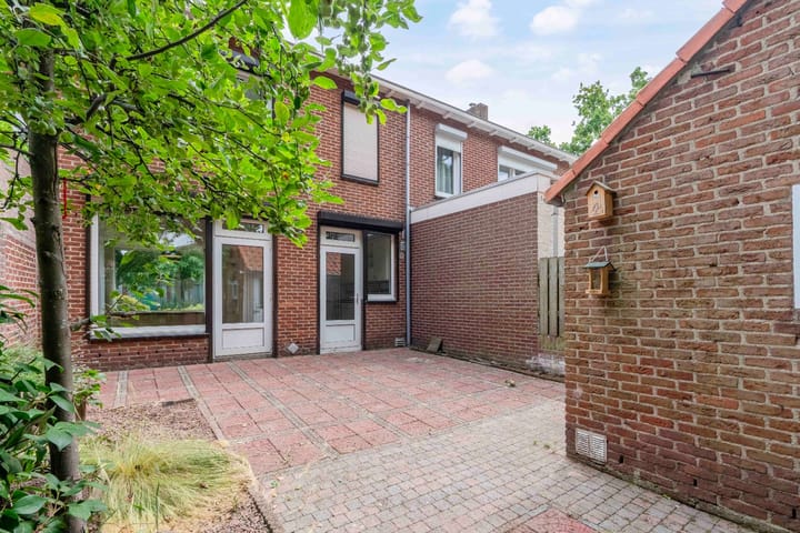 Foto 3 van Bisschop Lindanusstraat 3