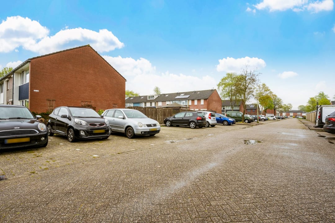 Foto 32 van Voeghoutenstraat 236