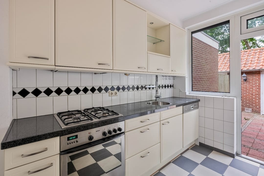 Foto 7 van Bisschop Lindanusstraat 3