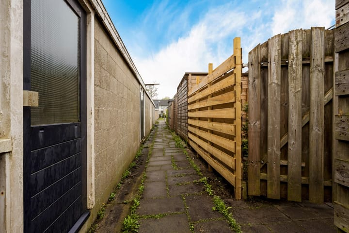 Foto 40 van Voeghoutenstraat 236