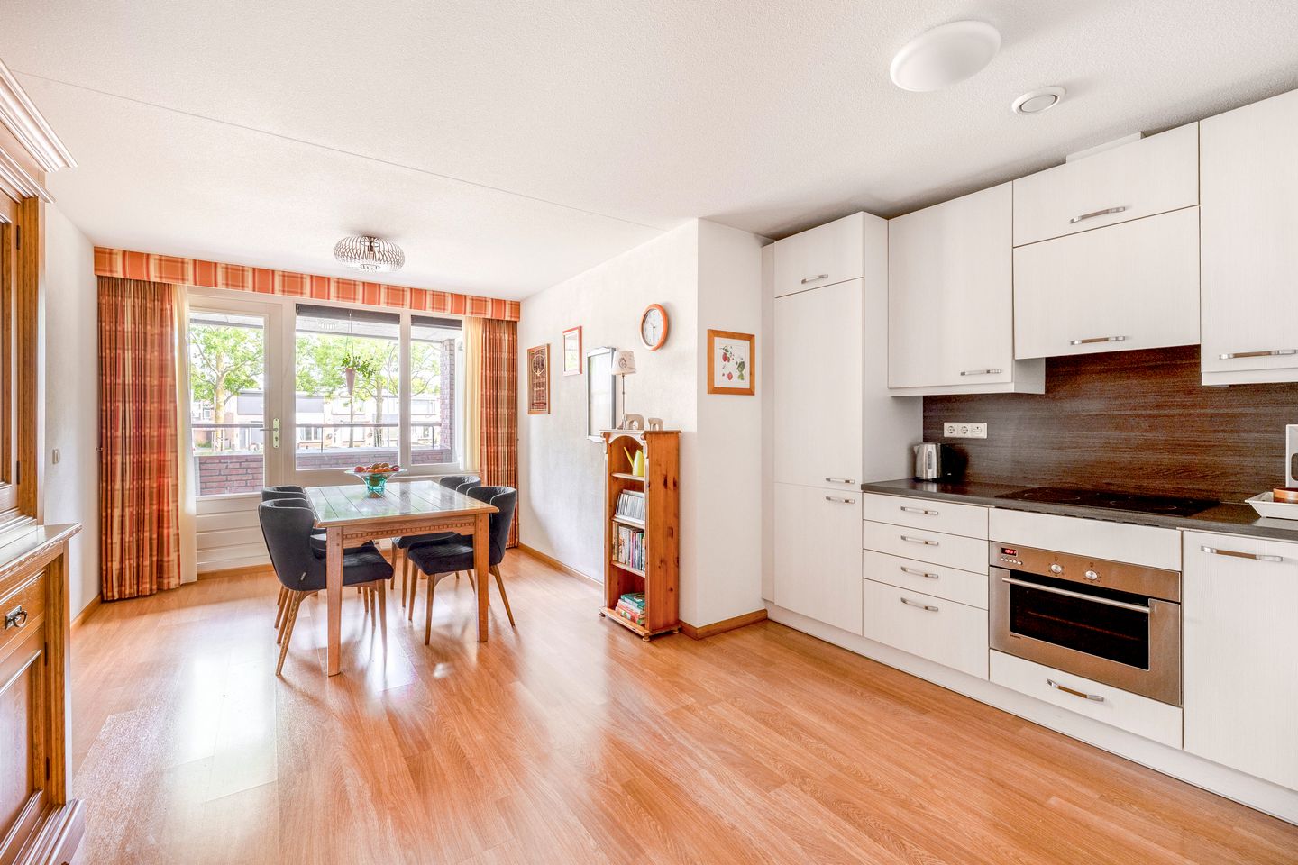 Photo 19 of Cortembergstraat 126