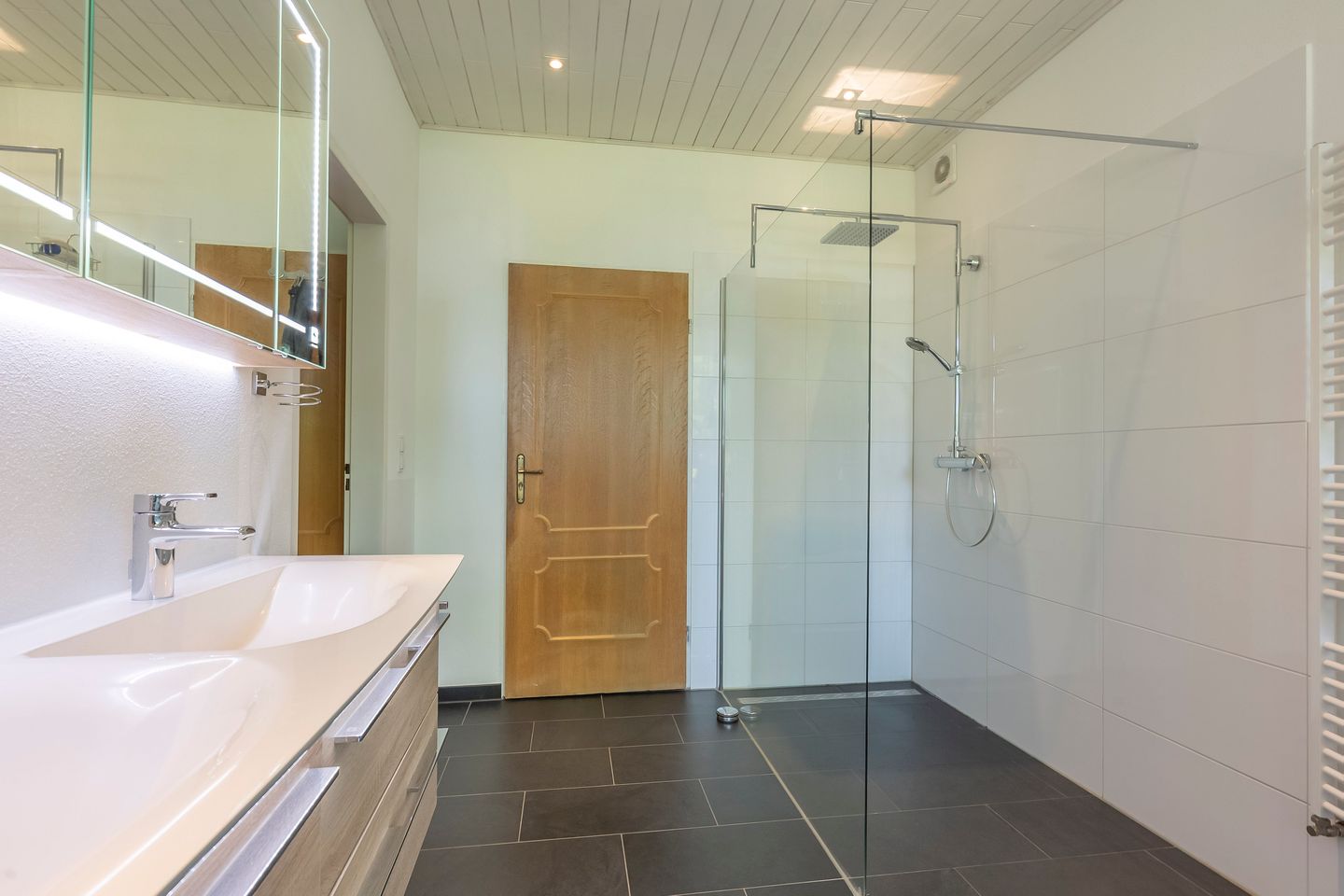 Foto 14 van van Gronsveldstraat 10