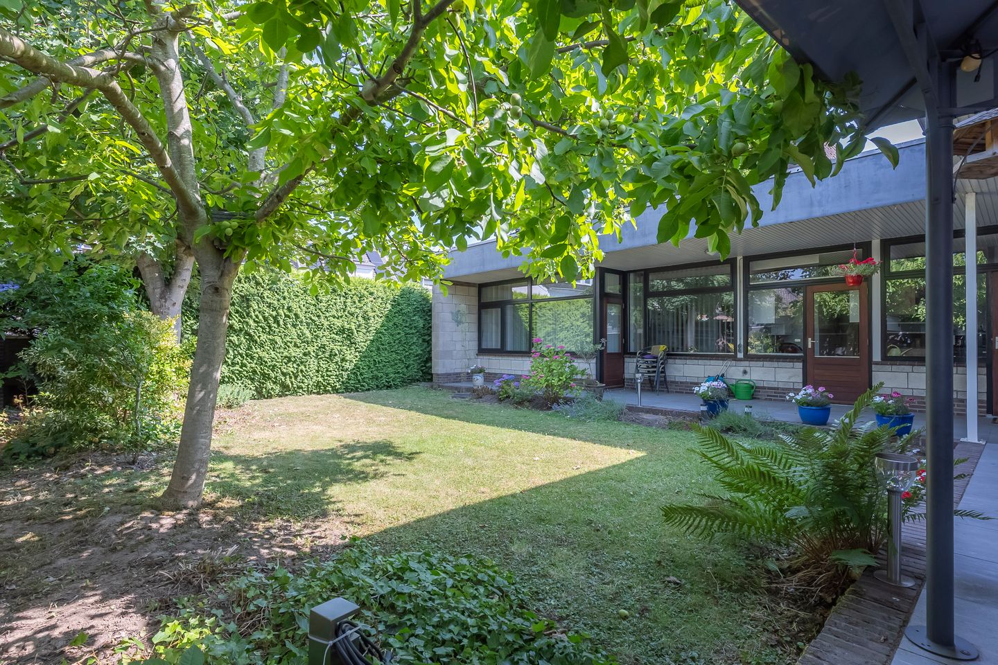 Foto 25 van van Gronsveldstraat 10