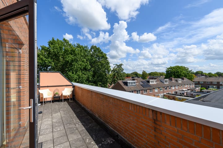 Foto 29 van Kiryat-Onoplein 89