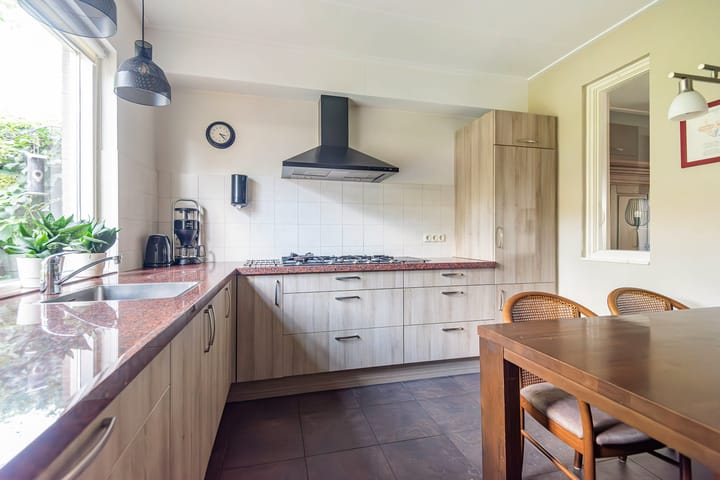 Foto 16 van Dr Schaepmanstraat 7