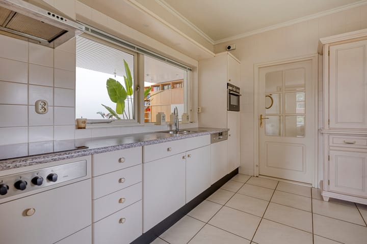 Foto 13 van Veenkampenweg 21