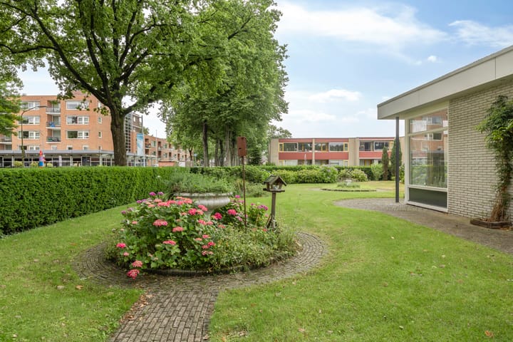 Foto 35 van Veenkampenweg 21