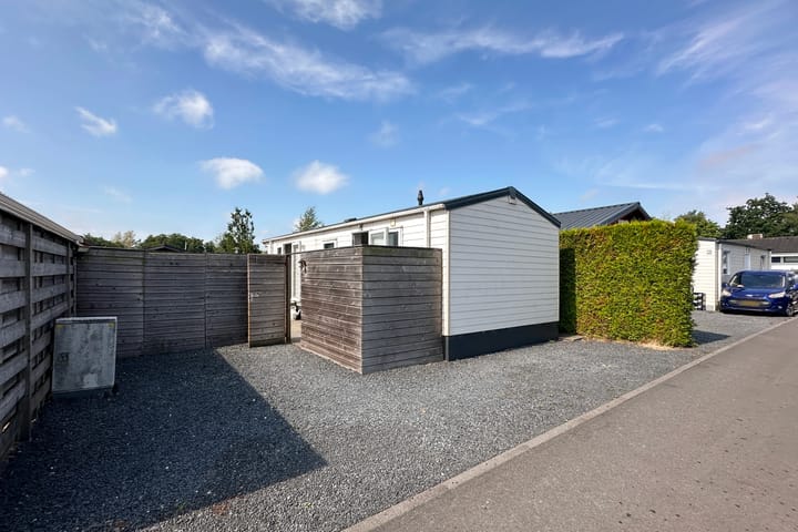 Foto 3 van Oud-Loosdrechtsedijk 113-CJ2