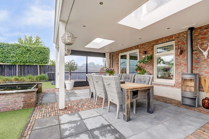 Photo 23 of Klaproos 5