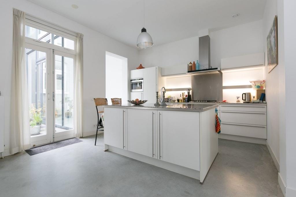 Foto 10 van De Ruijterstraat 66