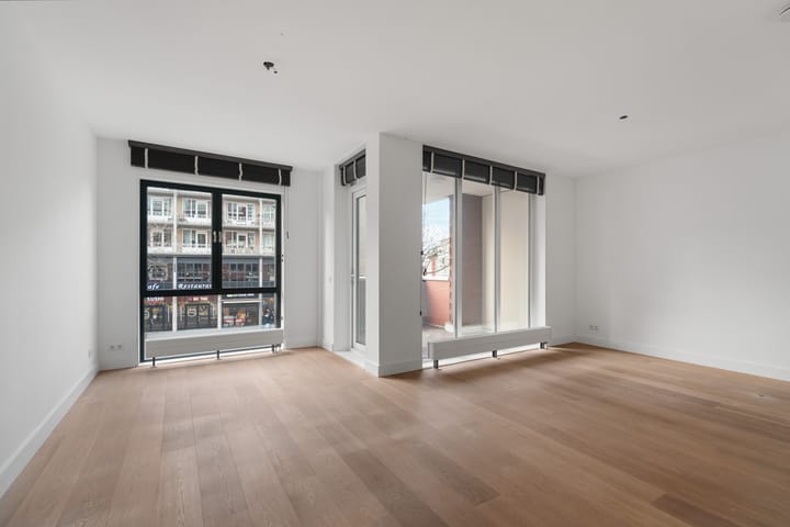 Foto 2 van Plein 1944 92-A