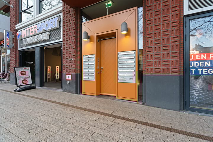 Foto 6 van Plein 1944 92-A