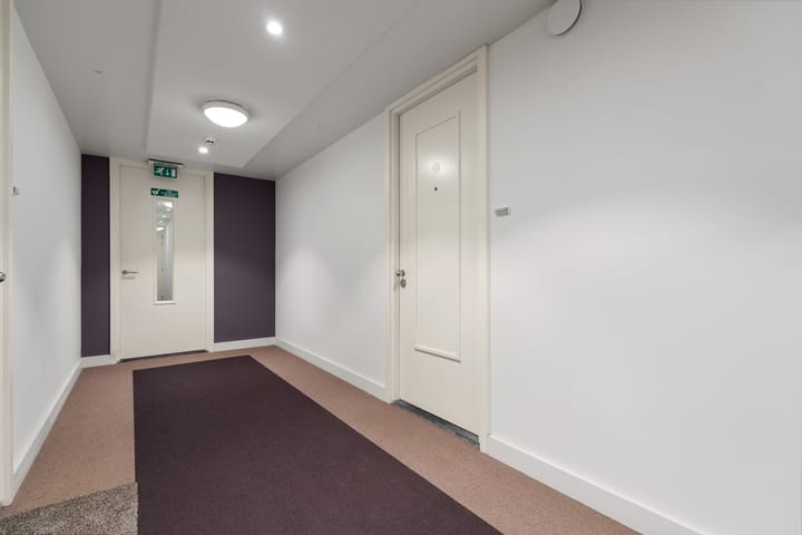 Foto 10 van Plein 1944 92-A