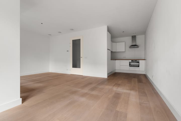 Foto 14 van Plein 1944 92-A